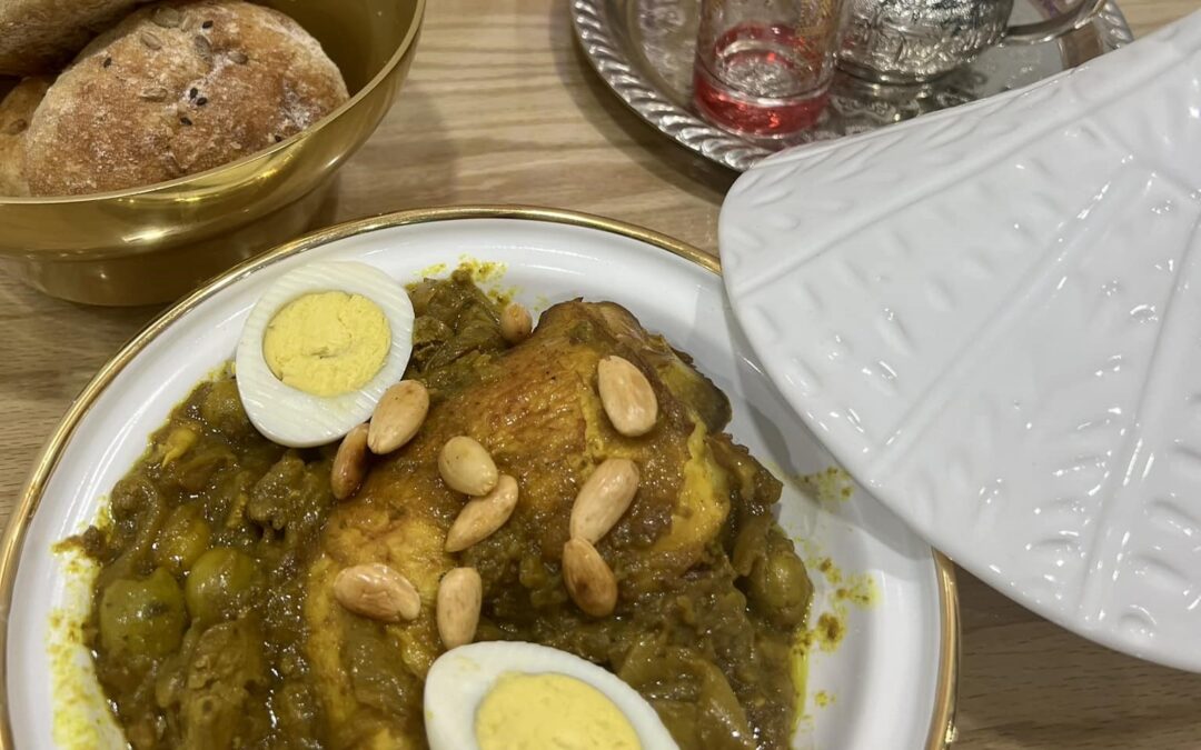 Tajine de Poulet aux Citrons Confits